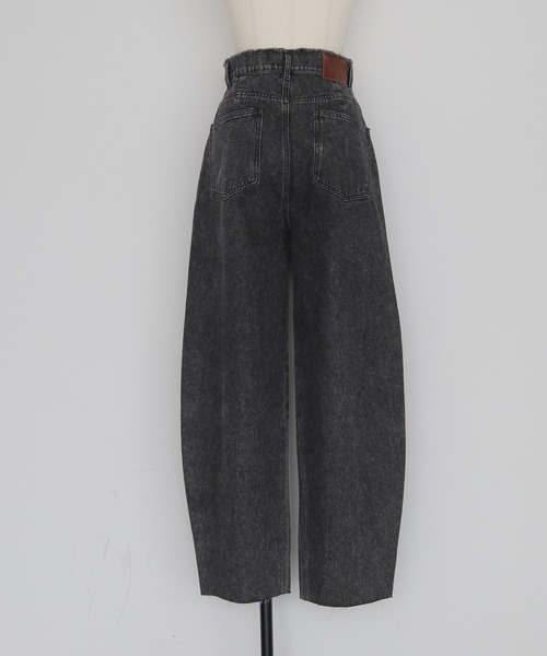 cheriella(シェリエラ)の「【cheriella】ビンテージライクヨークカーブデニムパンツ VINTAGE-LIKE YOKE DENIM PANTS(デニムパンツ・レディース・ブラウン/ライム/ブラック・FREE)」の12枚目の写真