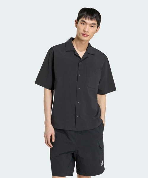 adidas（アディダス）の「オリジナルス デニム半袖ワーク シャツ