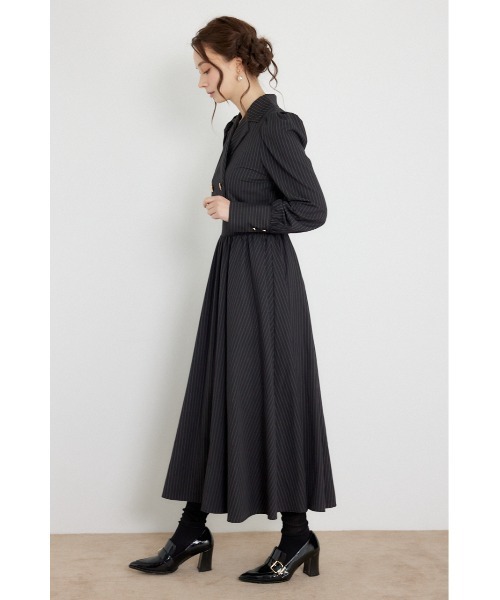 rienda(リエンダ)の「【乃木坂46 金川紗耶さん着用】テーラードデザインロングワンピース 秋服(ワンピース・レディース・ブラック/ネイビー/ブラウン・SMALL/MEDIUM)」の6枚目の写真