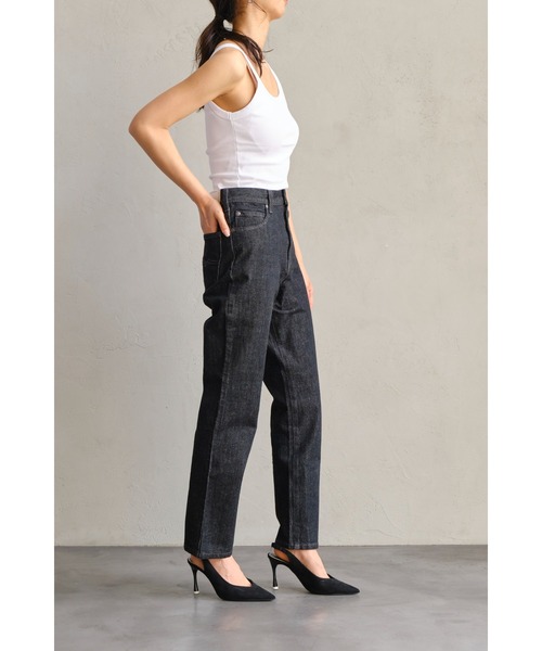 RUGGEDWORKS（ラゲッドワークス）の「《CIMARRON JEANS CORE》CLAUDIA SLIM TAPERED/スリムテーパード（デニムパンツ・レディース・ネイビー/チャコールグレー/ブラック・24inch/25inch/23inch/26inch/27inch）」の5枚目の写真