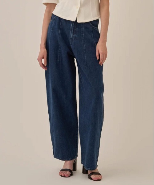 AKIRANAKA(アキラナカ)の「【AKIRANAKA/アキラナカ】Miriam panel denim pants /パネルデニムパンツ(デニムパンツ・レディース・ネイビー・1)」の1枚目の写真
