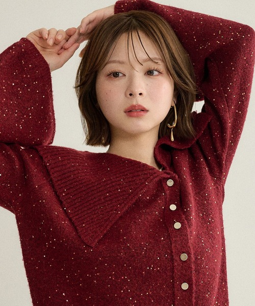 mideal(マイディール)の「spangle wide collar knit / スパンコールワイドカラーニット(ニット/セーター・レディース・ネイビー/ピンク/ボルドー・FREE)」の4枚目の写真