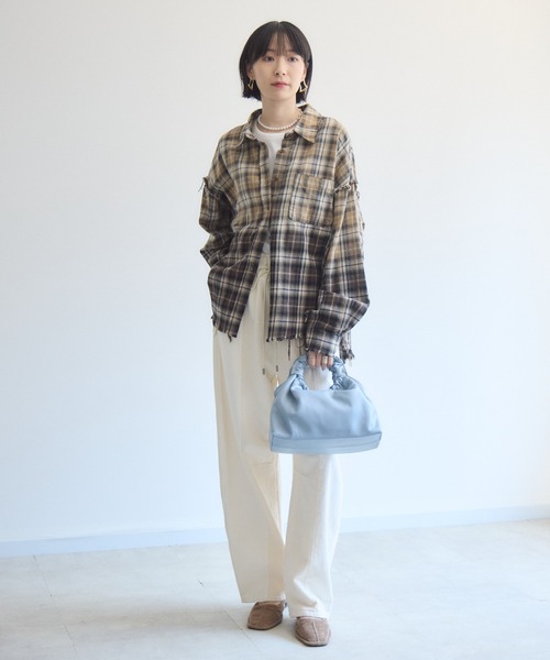 Paradise Picnic（パラダイスピクニック）の「裾フリンジチェックシャツ（シャツ/ブラウス・レディース・レッド/ベージュ/ネイビー・FREE）」の6枚目の写真