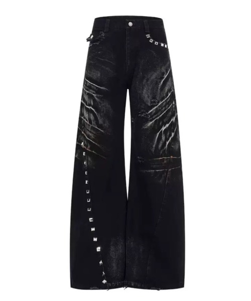 SHIBUYA Zy.(シブヤジー)の「Ash Vein ヒゲ加工スタッズデニム(デニムパンツ・メンズ・ブラック・M/S/L)」の2枚目の写真