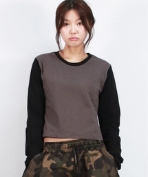 COLOR-BLOCK SEMI-CROP LONG SLEEVE TEE - Charcoal&Black