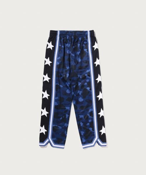 A BATHING APE(アベイシングエイプ)の「COLOR CAMO MESH HIGH SPLIT SNAP BUTTON RELAXED FIT PANTS(その他パンツ・メンズ・パープル/ネイビー/ブラウン・MEDIUM/X-LARGE/SMALL/LARGE)」の3枚目の写真