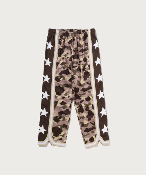 A BATHING APE(アベイシングエイプ)の「COLOR CAMO MESH HIGH SPLIT SNAP BUTTON RELAXED FIT PANTS(その他パンツ・メンズ・パープル/ネイビー/ブラウン・MEDIUM/X-LARGE/SMALL/LARGE)」の2枚目の写真