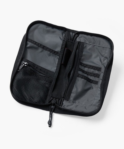 BRIEFING(ブリーフィング)の「BRIEFING/ブリーフィング 2WAY TRAVEL CASE トラベルケース ブランドロゴ 旅行 ビジネスシーン メンズ 2026年秋冬(ハンドバッグ・メンズ・ブラック・FREE)」の12枚目の写真
