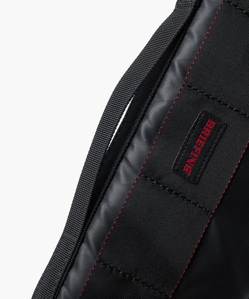 BRIEFING(ブリーフィング)の「BRIEFING/ブリーフィング 2WAY TRAVEL CASE トラベルケース ブランドロゴ 旅行 ビジネスシーン メンズ 2026年秋冬(ハンドバッグ・メンズ・ブラック・FREE)」の7枚目の写真