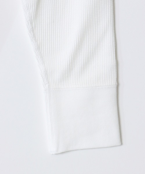 HANES(ヘインズ)の「Hanes/へインズ BEEFY/ビーフィー 無地 ワッフル/サーマル ヘンリーネック 長袖Tシャツ/ロンT/1P パックT/レディース メンズ(Tシャツ/カットソー・メンズ・ホワイト/ネイビー/ブラック/グレー・XL/L/M/S)」の16枚目の写真