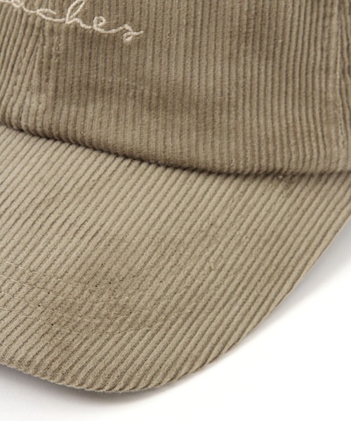 GLOBAL WORK（グローバルワーク）の「UVコーデュロイロゴCAP/1060327（キャップ・レディース・レッド/ベージュ/ダークブラウン・FREE）」の9枚目の写真