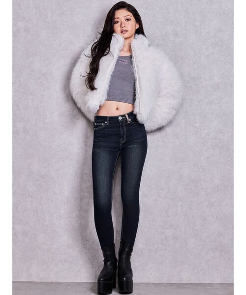 GYDA(ジェイダ)の「GYDA bijou fluffyトップス(Tシャツ/カットソー・レディース・オフホワイト/ブラック/チャコールグレー・FREE)」の19枚目の写真