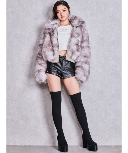 GYDA(ジェイダ)の「GYDA bijou fluffyトップス(Tシャツ/カットソー・レディース・オフホワイト/ブラック/チャコールグレー・FREE)」の13枚目の写真