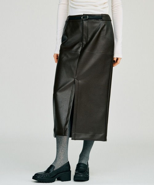 PRANK PROJECT(プランクプロジェクト)の「【2026Winter Pre-Order】ベルトコンビフェイクレザーマキシスカート / Belt Combo Fake Leather Maxi Skirt(スカート・レディース・ブラウン/ブラック・36/38)」の2枚目の写真