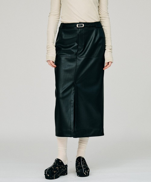 PRANK PROJECT(プランクプロジェクト)の「【2026Winter Pre-Order】ベルトコンビフェイクレザーマキシスカート / Belt Combo Fake Leather Maxi Skirt(スカート・レディース・ブラウン/ブラック・36/38)」の1枚目の写真