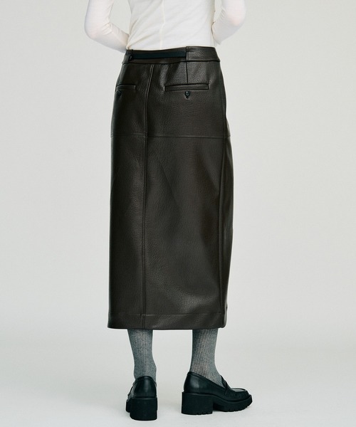 PRANK PROJECT(プランクプロジェクト)の「【2026Winter Pre-Order】ベルトコンビフェイクレザーマキシスカート / Belt Combo Fake Leather Maxi Skirt(スカート・レディース・ブラウン/ブラック・36/38)」の22枚目の写真