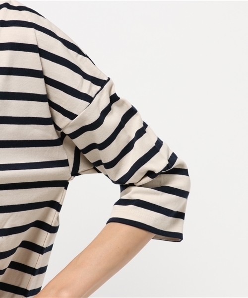 earth music&ecology(アースミュージックアンドエコロジー)の「【2016Autumn】ドロップショルダーボーダーカットプルオーバー(Tシャツ/カットソー・レディース・ネイビー/アイボリー/キャメル・FREE)」の7枚目の写真