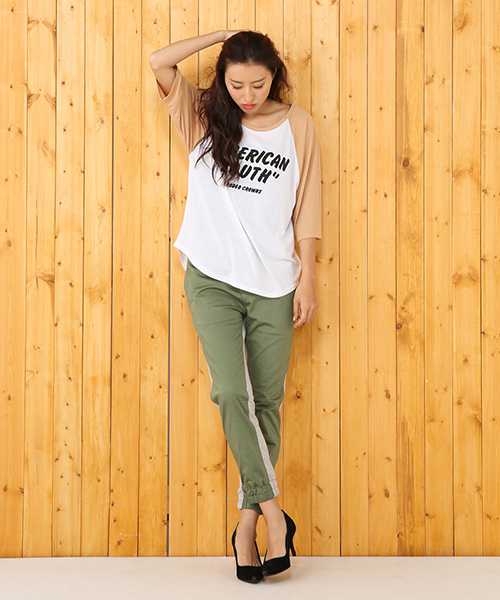 RODEO CROWNS WIDE BOWL（ロデオクラウンズワイドボウル）の「ライト プロポーション コンビパンツ（その他パンツ・レディース・カーキ/ブラック/ベージュ/ブラウン・1/0/3/2）」の4枚目の写真