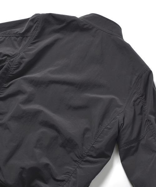 SHIPS JET BLUE(シップスジェットブルー)の「SHIPS JET BLUE: ライトウェイト スタンドブルゾン(ブルゾン・メンズ・ブラック/オリーブ/ベージュ・MEDIUM/SMALL/LARGE)」の10枚目の写真