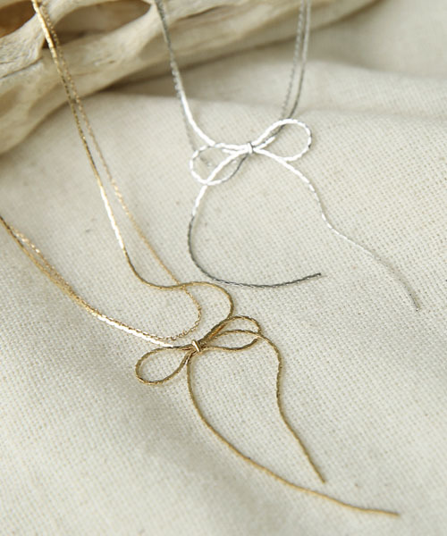 colleca la（コレカラ）の「2連リボンネックレス（ネックレス・レディース・ゴールド/シルバー・FREE）」の9枚目の写真