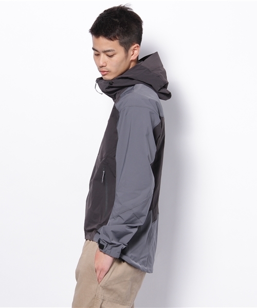 BEAMS(ビームス)の「ARCガンマSL HYB(ブルゾン・メンズ・チャコールグレー・SMALL/MEDIUM)」の2枚目の写真