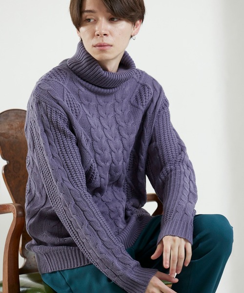 MONO-MART(モノマート)の「オーバーサイズアラン編みタートルネックケーブルニットセーター(ニット/セーター)」|パープル