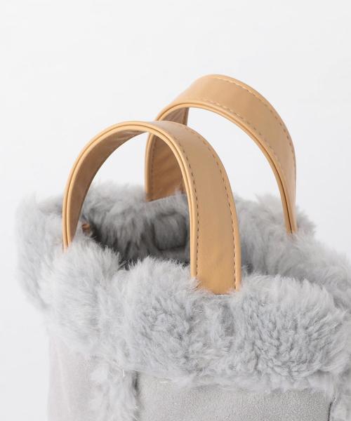 Casselini(キャセリーニ)の「CASSELINI フェイクムートンリバーシブルミニトート<キャセリーニ>(トートバッグ・レディース・ベージュ/グレー・FREE)」の7枚目の写真