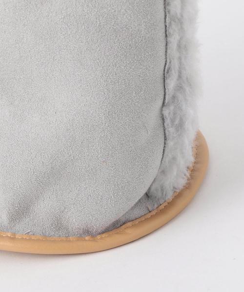 Casselini(キャセリーニ)の「CASSELINI フェイクムートンリバーシブルミニトート<キャセリーニ>(トートバッグ・レディース・ベージュ/グレー・FREE)」の8枚目の写真