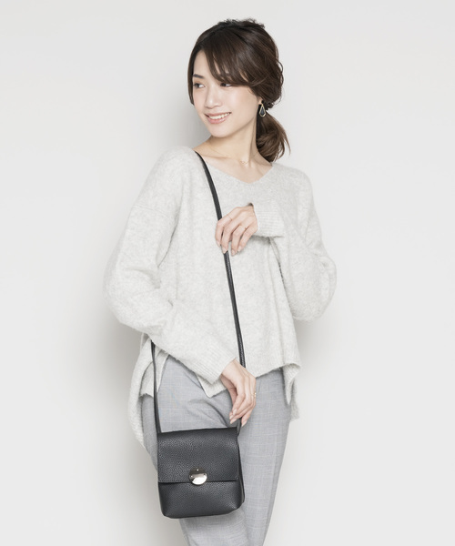 PLAIN CLOTHING（プレーンクロージング）の「フロントサークルショルダーバッグ【PLAIN CLOTHING】（ショルダーバッグ・レディース・グレー/モカ/ブラック・FREE）」の20枚目の写真