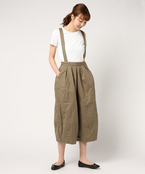 POU DOU DOU（プードゥドゥ）の「サス付きボリュームタックパンツ（その他パンツ・レディース・オリーブ/ライトベージュ/ダークグレー・3）」の3枚目の写真