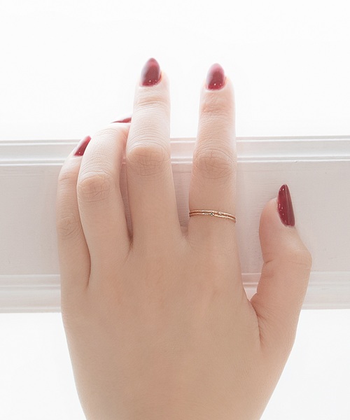 Phoebe（フィービィー）の「<ラストワン>【K10】ジェムストーンテクスチャーリング（リング・レディース・レッド/グリーン/クリア・#13/#9）」の2枚目の写真