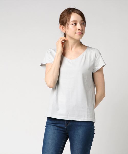 un dix cors（アンディコール）の「デコルテ　Tシャツ（Tシャツ/カットソー・レディース・ホワイト/ライトグレー/ブルー/チャコールグレー/ブラック・ﾌﾘ-）」の5枚目の写真