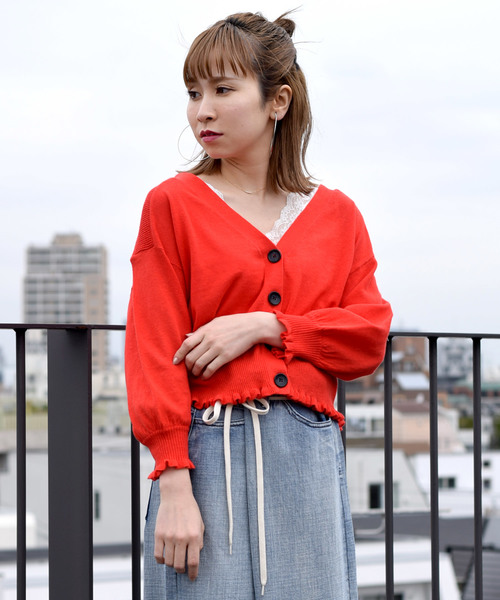 w closet(ダブルクローゼット)の「リネン混Vネックフリルカーディガン(カーディガン/ボレロ・レディース・ホワイト/グリーン/オレンジ/ブラック・FREE)」の9枚目の写真