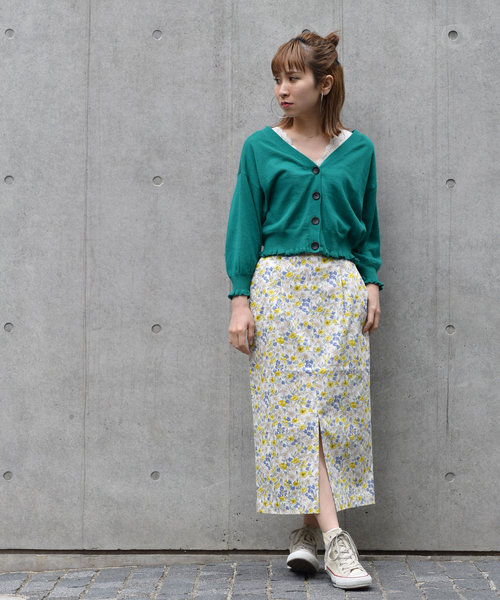 w closet(ダブルクローゼット)の「リネン混Vネックフリルカーディガン(カーディガン/ボレロ・レディース・ホワイト/グリーン/オレンジ/ブラック・FREE)」の10枚目の写真