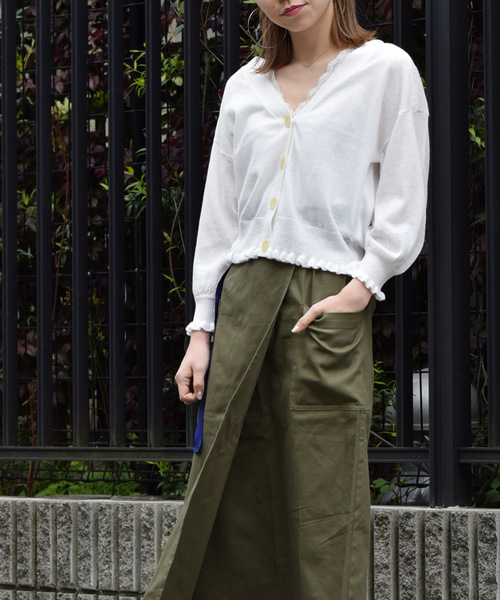 w closet(ダブルクローゼット)の「リネン混Vネックフリルカーディガン(カーディガン/ボレロ・レディース・ホワイト/グリーン/オレンジ/ブラック・FREE)」の18枚目の写真