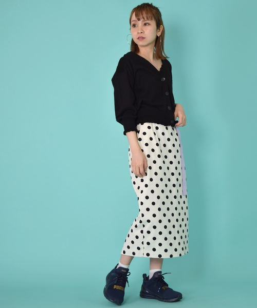 w closet(ダブルクローゼット)の「リネン混Vネックフリルカーディガン(カーディガン/ボレロ・レディース・ホワイト/グリーン/オレンジ/ブラック・FREE)」の20枚目の写真