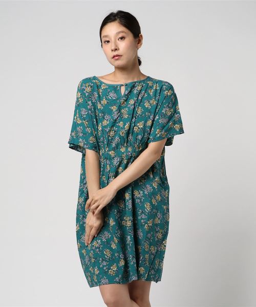 LBC（エルビーシー）の「リネンレーヨンレトロフラワープリントチュニック（ワンピース・レディース・ホワイト/ブラック/グリーン・M/L）」の8枚目の写真