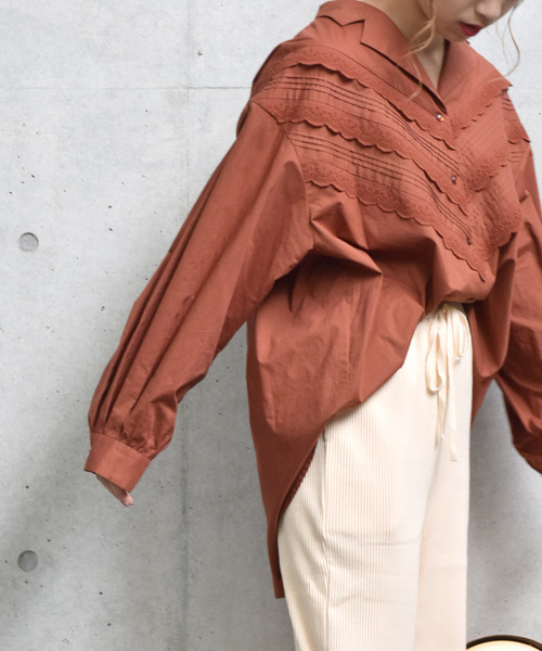 w closet（ダブルクローゼット）の「ピンタックレース開襟ビッグシャツ_（シャツ/ブラウス・レディース・ホワイト/ブラウン/パープル/カーキ・FREE）」の12枚目の写真