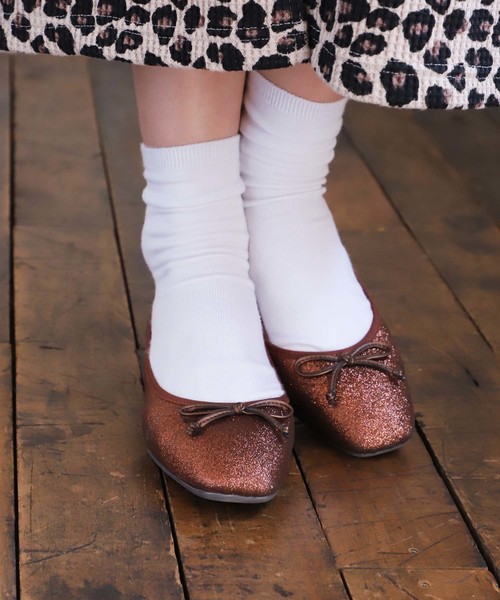 one after another NICE CLAUP（ワンアフターアナザーナイスクラップ）の「【WEB STORE限定】 スクエアトゥバレエシューズ（バレエシューズ・レディース・ブラウン/ゴールド・SMALL/MEDIUM/LARGE/X-LARGE/X-SMALL）」の6枚目の写真