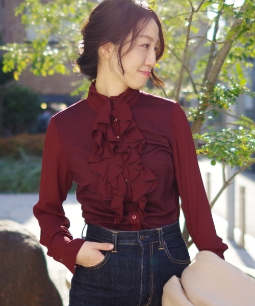 NARACAMICIE(ナラカミーチェ)の「ウールジャージクレープコンビフリルブラウス(Tシャツ/カットソー・レディース・ブラック/ネイビー/ボルドー・MEDIUM/LARGE)」の1枚目の写真