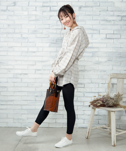 WEGO（ウィゴー）の「WEGO/リブレギンス10分丈（レギンス/スパッツ・レディース・ライトブラウン/ブラック/ライトグレー・FREE）」の7枚目の写真