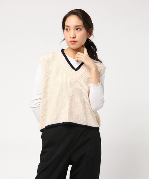DING（ディング）の「DING/カラーラインニットベスト（ベスト・レディース・ブラック/グレー/オフホワイト・FREE）」の10枚目の写真