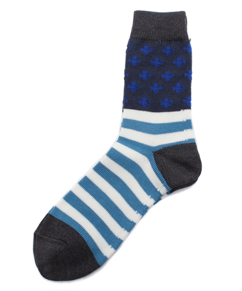 BEAMS（ビームス）の「BEAMS / クロス×ストライプ ソックス（ソックス/靴下・メンズ・ホワイト/チャコールグレー/ブラック/ネイビー・ONE SIZE）」の3枚目の写真