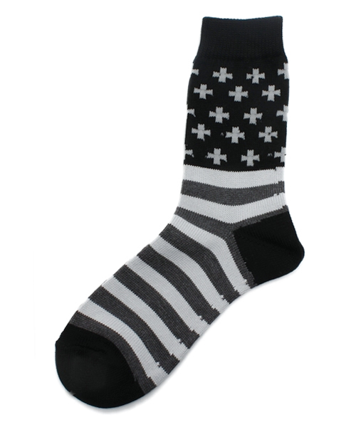BEAMS（ビームス）の「BEAMS / クロス×ストライプ ソックス（ソックス/靴下・メンズ・ホワイト/チャコールグレー/ブラック/ネイビー・ONE SIZE）」の2枚目の写真