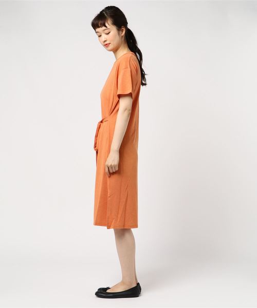 LUGG NAGG(ラグナグ)の「【Jewelobe/ ジュエローブ】 ウエストリボンロングTシャツ(ワンピース・レディース・ブラック/イエロー/オレンジ/グリーン・FREE)」の5枚目の写真