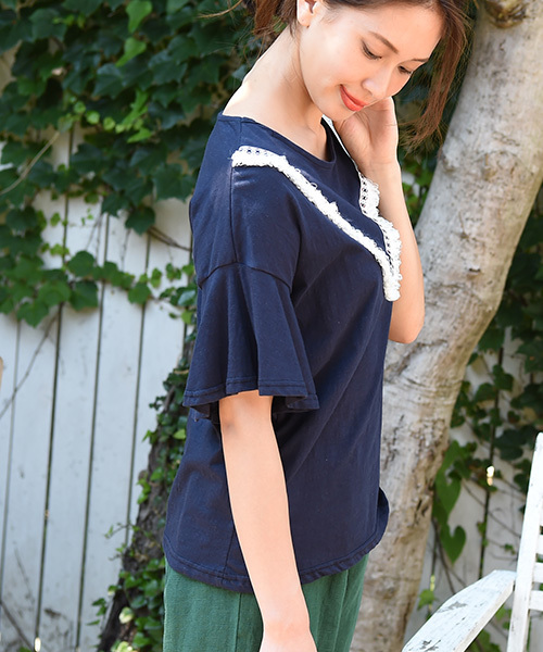 Luz Llena（ラズレナ）の「ボヘミアンデザインTシャツ（Tシャツ/カットソー・レディース・オフホワイト/ネイビー・MEDIUM）」の4枚目の写真
