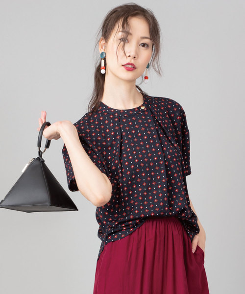 JETSET SOLO PLUS (ジェットセットソロプラス)の「小紋フラワープリントブラウス(シャツ/ブラウス・レディース・ブラウン系その他/ブルー系その他・FREE)」の1枚目の写真