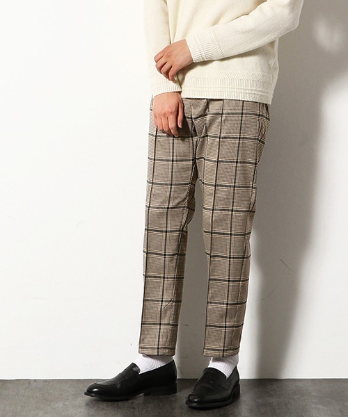 COMME CA COMMUNE(コムサコミューン)の「ビッググレンチェックピンタック イージーパンツ(その他パンツ・メンズ・ブラウン系/グリーン系・MEDIUM/LARGE/SMALL)」の2枚目の写真