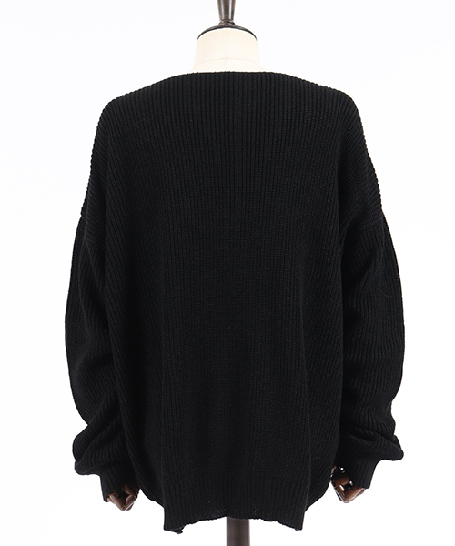Jih Nunc（ジーヌンク）の「mn2023-ルーズネックワイドシルエットニットプルオーバー（ニット/セーター・メンズ・ブラック/レッド/モカ/チャコール・S/M/L）」の13枚目の写真