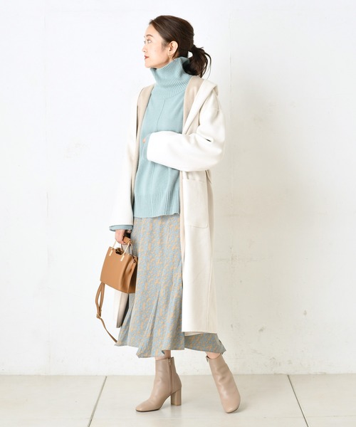 DouDou(ドゥドゥ)の「ビッグフーディーコート(その他アウター・レディース・ブラウン/オフホワイト・FREE)」の7枚目の写真